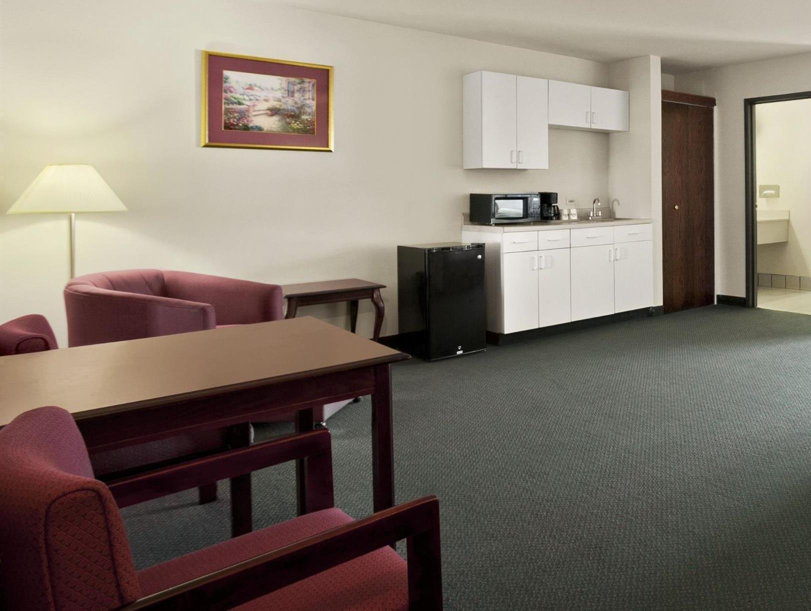 Days Inn & Suites By Wyndham Romeoville Luaran gambar